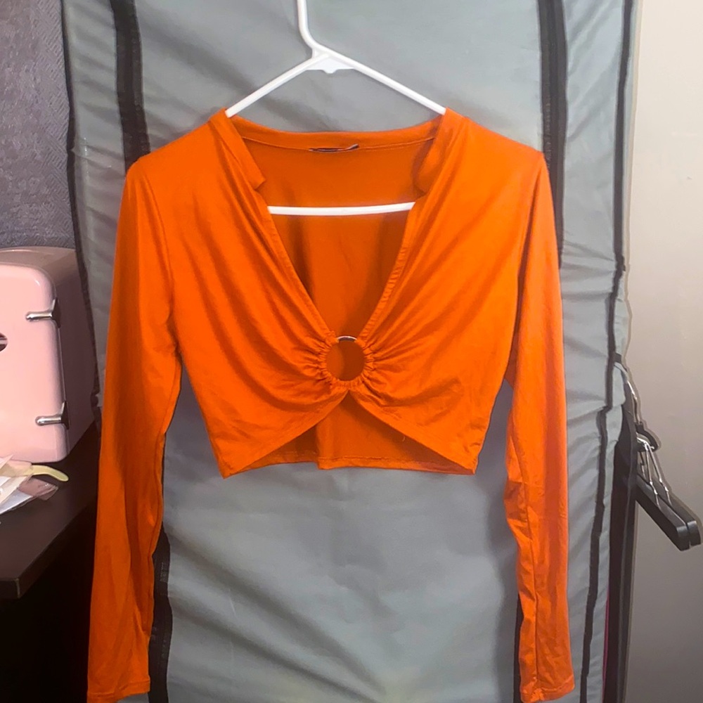 🔥FASHION NOVA🔥 ring detail sexy crop top